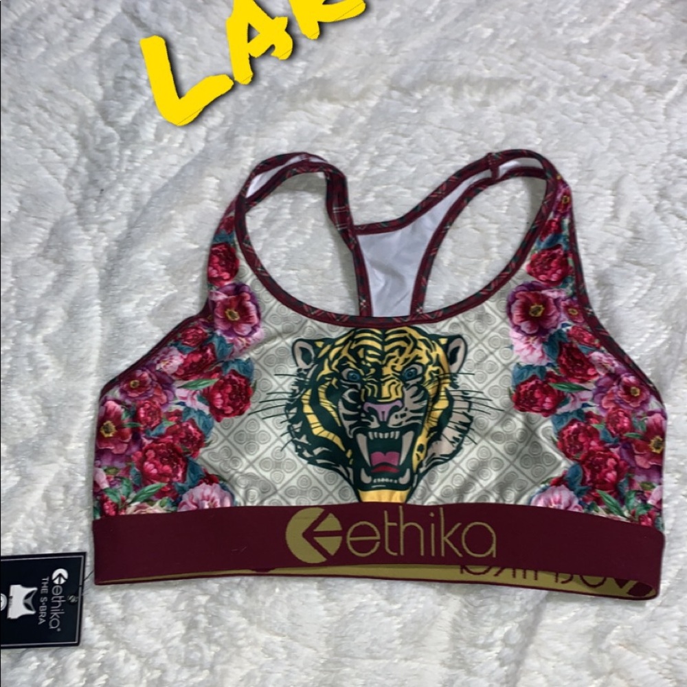 Sports bra